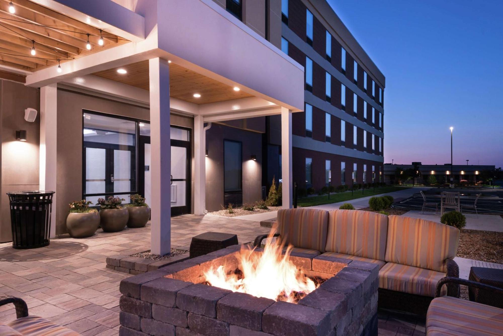 Home2 Suites By Hilton Merrillville Εξωτερικό φωτογραφία
